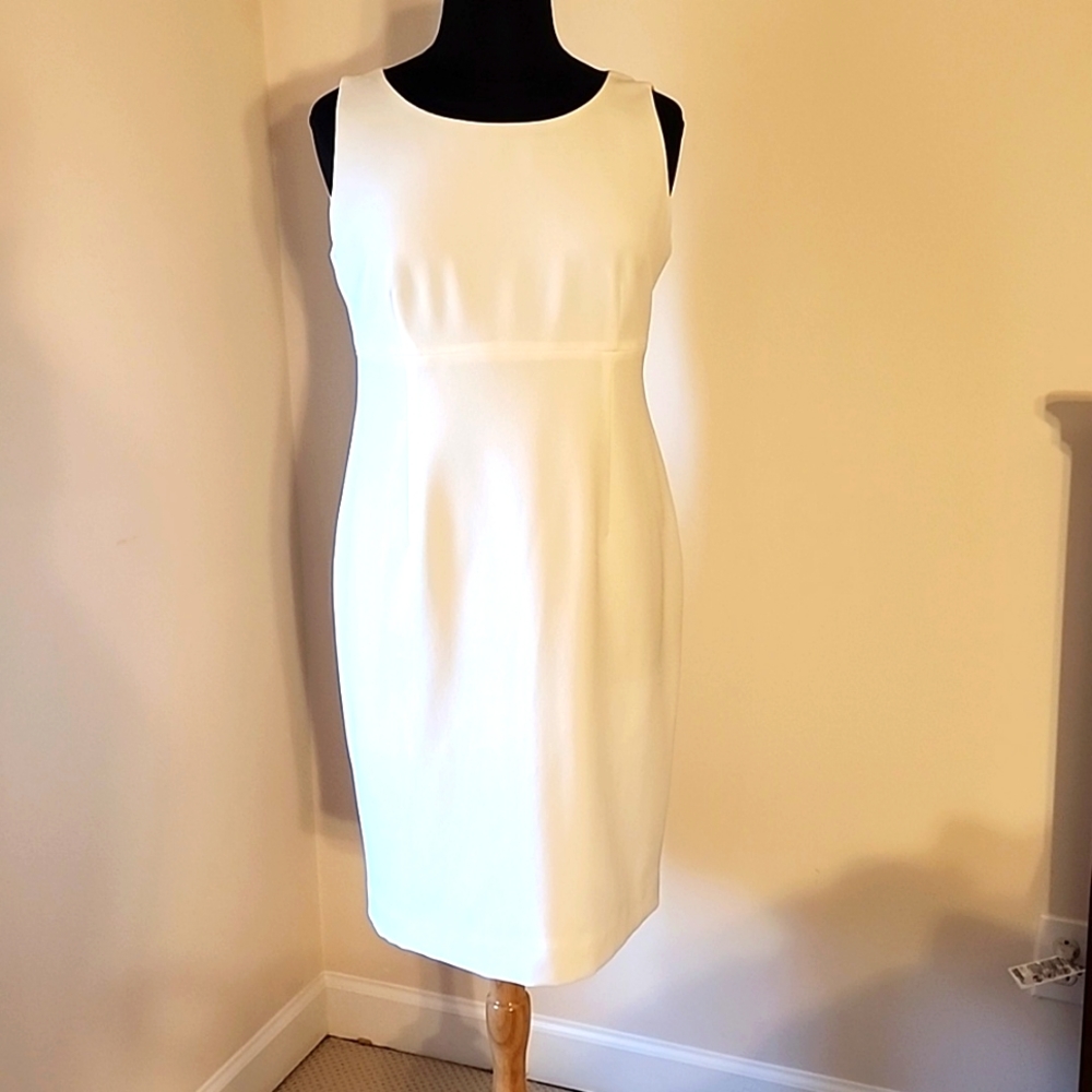 Kasper Sleeveless White Dress